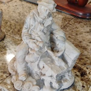 White Decorative Resin Figurine - Classic Seated Gentleman Sculpture